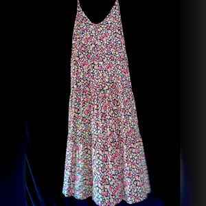 Women’s XL Summer dress.